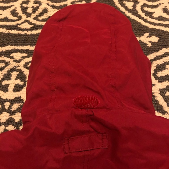 GAP Factory Store red adjustable jacket. Size S. - Picture 6 of 8